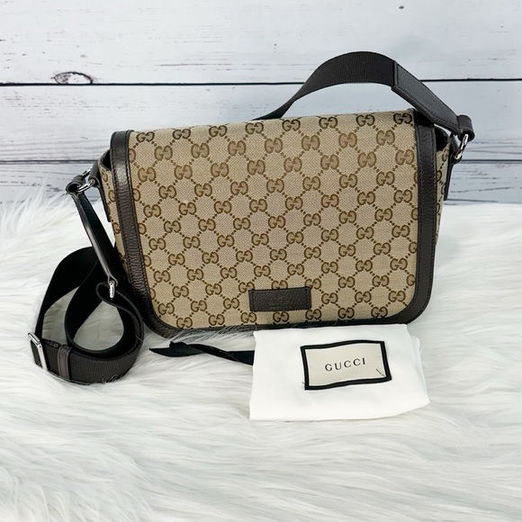 Gucci Handbags - 👜 Gucci GG Canvas Messenger Crossbody Bag
